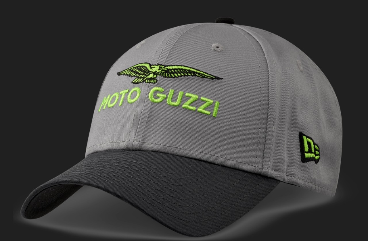 Moto Guzzi Basecap New Era 9Forty in Grau und Schwarz